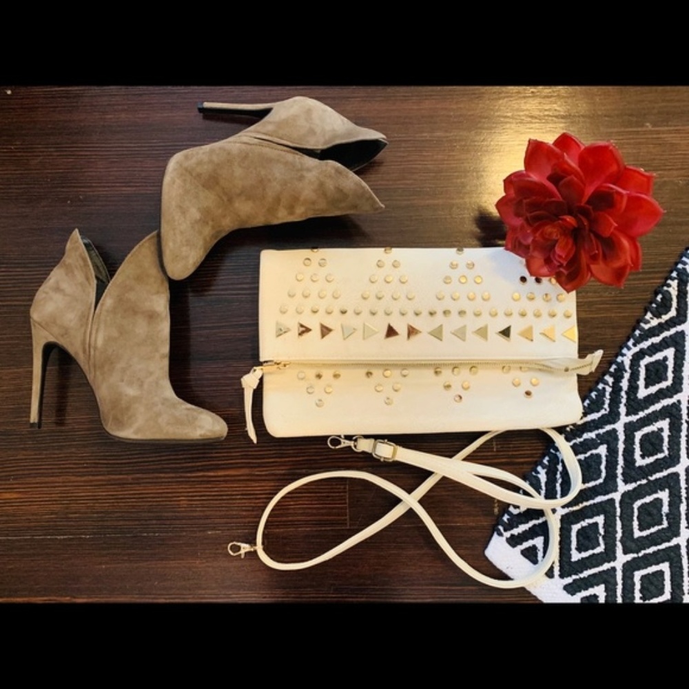 crossbody bag/clutch with metal detail